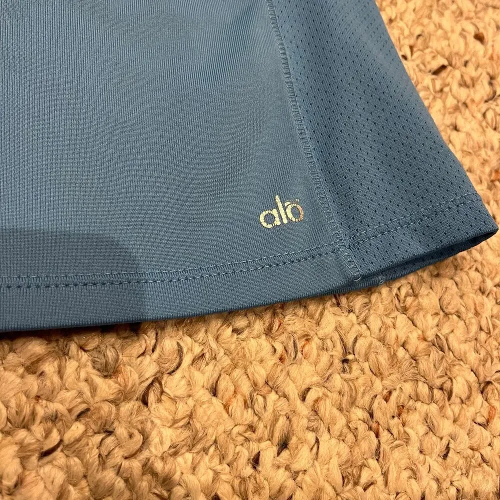 Alo Yoga Coolfit Short Sleeve Tee M Blue Side Mesh Athleisure Gym Workout Casual
